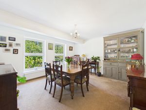 DINING ROOM- click for photo gallery